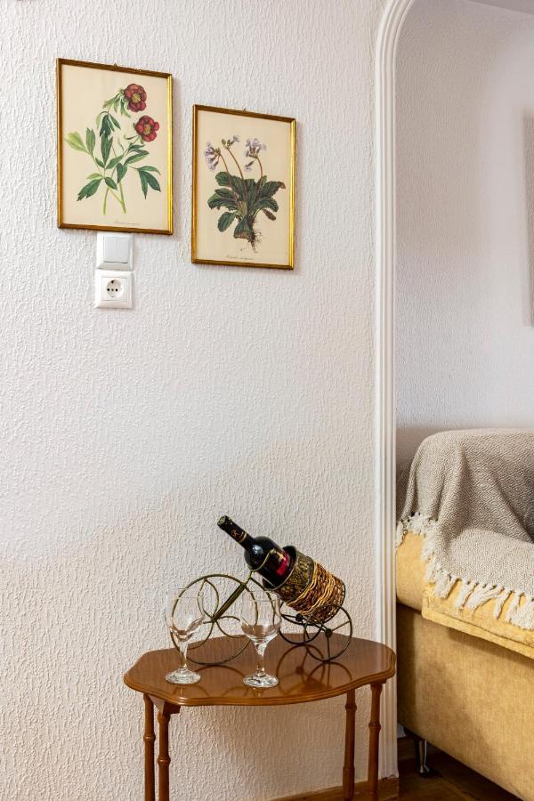 Walk Apartment